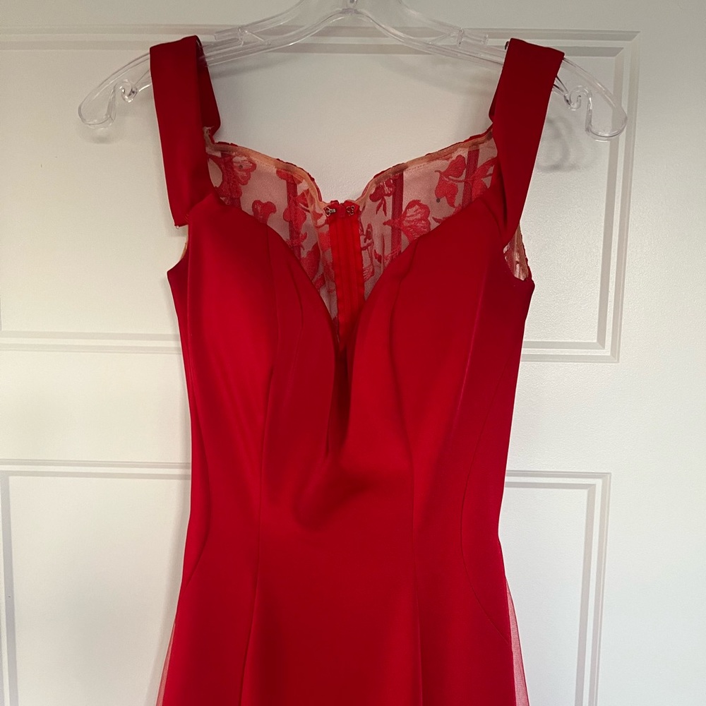 Ellie Wilde size 6 prom dress